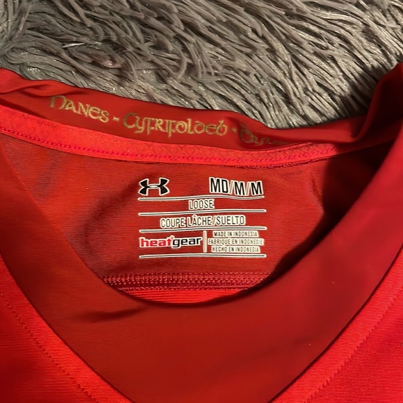 Size M rugby jersey - Picture 2 of 2